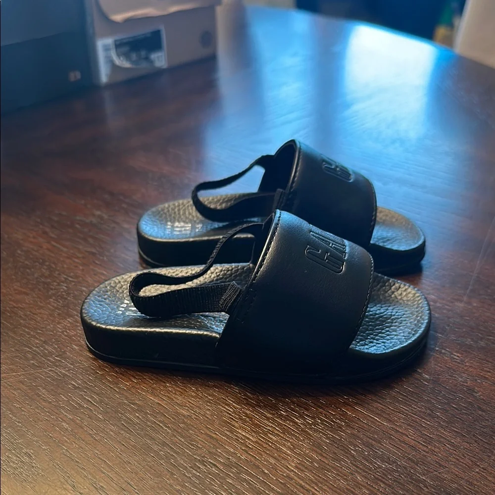 GAP Kids Black Slide Sandals Toddler Size 7.5 Slip On Summer Shoes